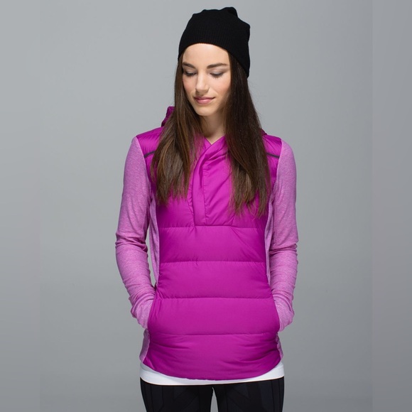 lululemon athletica Tops - LULULEMON Fluff Off Pullover Ultra Violet Goose Down Jacket Size‎ 6